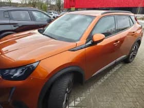 Peugeot e-2008