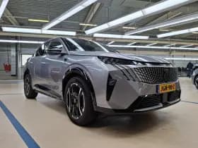 Peugeot e-3008 thumbnail 2