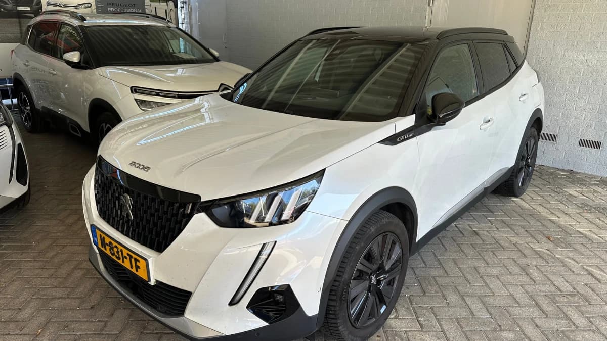 Peugeot 2008 — foto 1