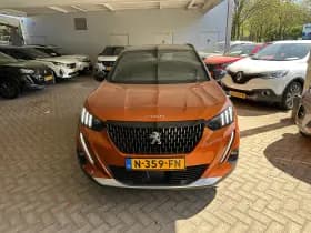 Peugeot 2008 thumbnail 2