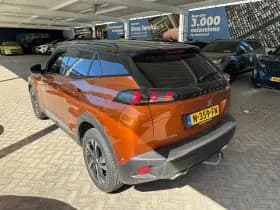 Peugeot 2008 thumbnail 4