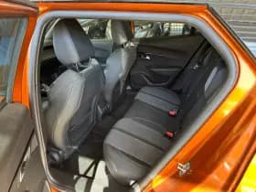 Peugeot 2008 thumbnail 6