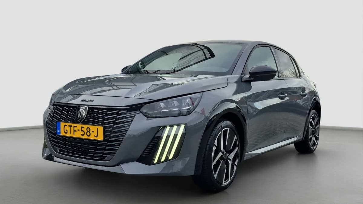Peugeot 208 — foto 1