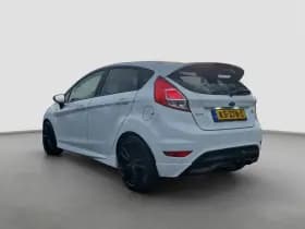 Ford Fiesta thumbnail 2