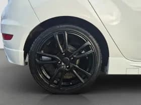 Ford Fiesta thumbnail 31
