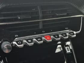 Peugeot 208 thumbnail 25