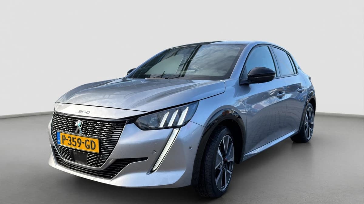 Peugeot e-208 — foto 1