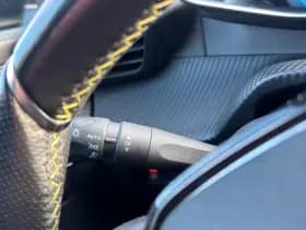 Peugeot e-208 thumbnail 15