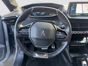 Peugeot e-208 thumbnail 8