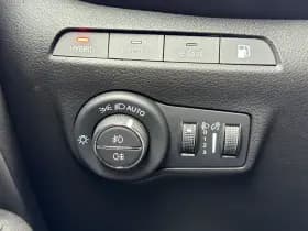 Jeep Compass thumbnail 24