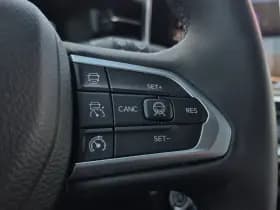Jeep Compass thumbnail 12