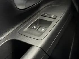 Volkswagen Up! thumbnail 21