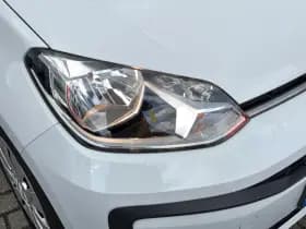 Volkswagen Up! thumbnail 22