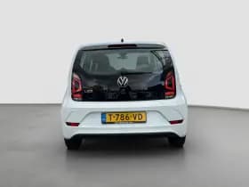 Volkswagen Up! thumbnail 4