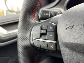 Ford Focus thumbnail 11