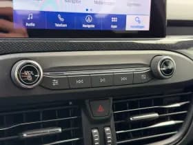 Ford Focus thumbnail 22