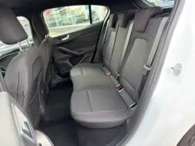 Ford Focus thumbnail 32