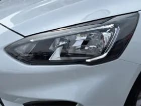 Ford Focus thumbnail 35