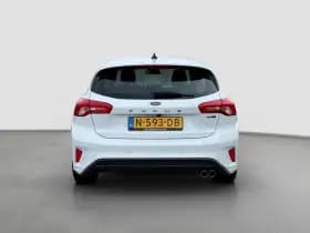 Ford Focus thumbnail 6
