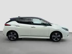 Nissan Leaf thumbnail 2