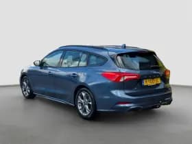 Ford Focus thumbnail 8