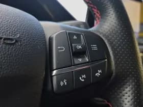 Ford Focus thumbnail 10