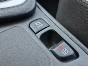 Toyota Yaris thumbnail 13