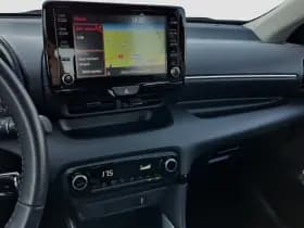 Toyota Yaris thumbnail 23