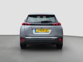 Peugeot 2008 thumbnail 3