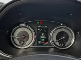 Suzuki Vitara thumbnail 21