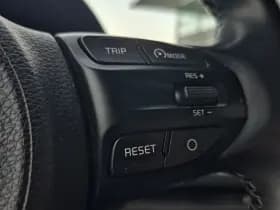 Kia Rio thumbnail 12