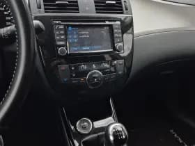 Nissan Pulsar thumbnail 14