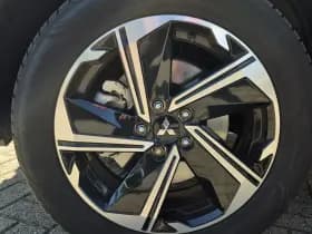 Mitsubishi Eclipse Cross thumbnail 37