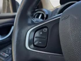 Renault Clio thumbnail 12