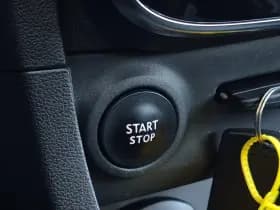 Renault Clio thumbnail 24