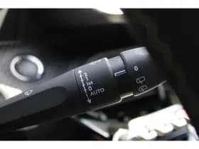 Peugeot 208 thumbnail 11