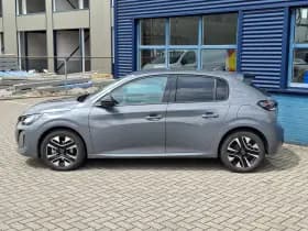 Peugeot 208 thumbnail 2