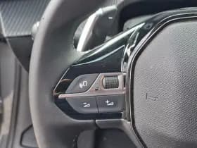 Peugeot 208 thumbnail 10