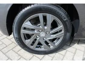 Peugeot 208 thumbnail 10