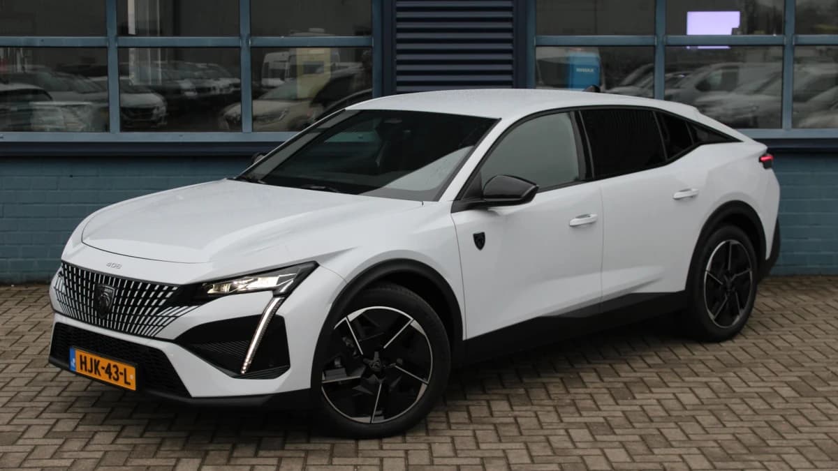 Peugeot 408 — foto 1