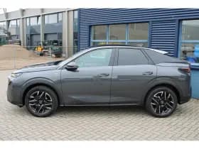 Peugeot 3008 thumbnail 2