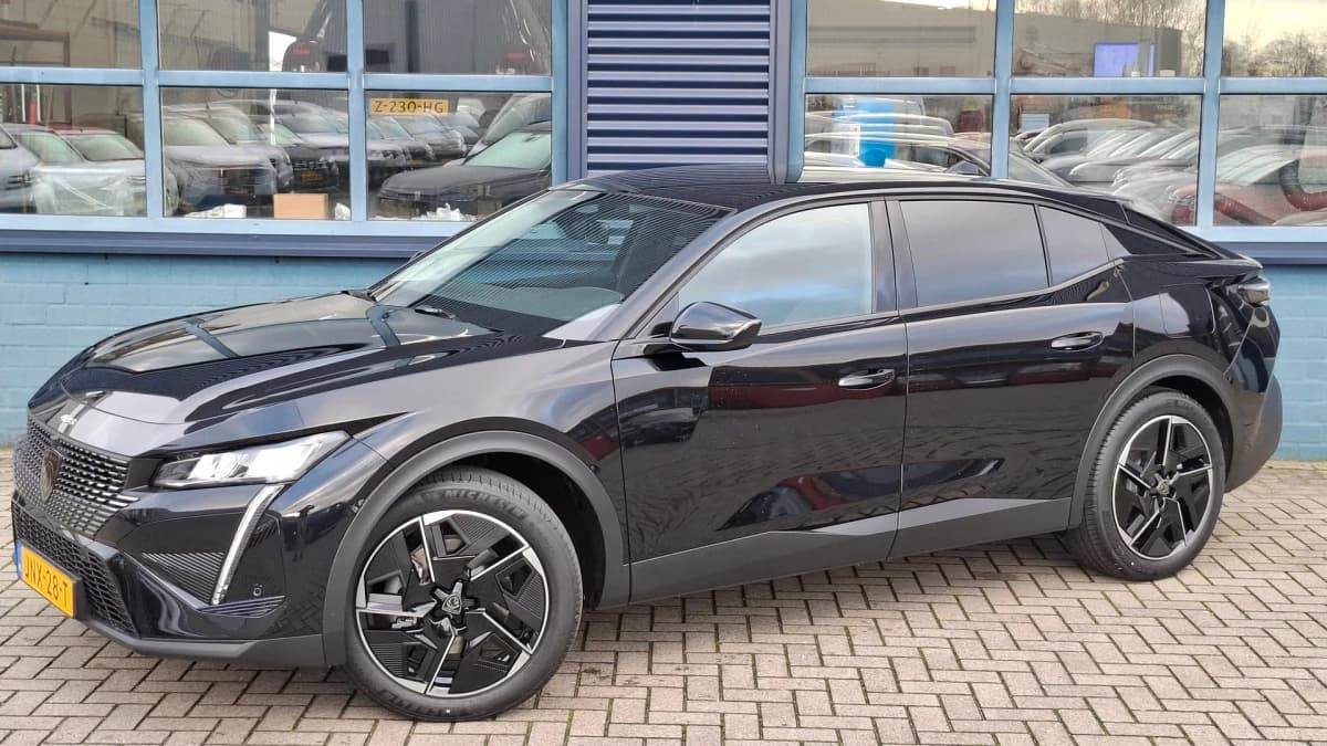 Peugeot 408 — foto 1