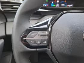 Peugeot 408 thumbnail 10