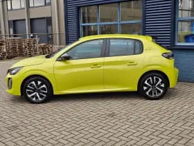 Peugeot 208 thumbnail 2