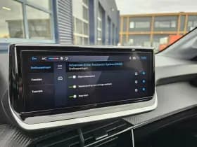 Peugeot 208 thumbnail 24