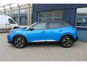 Peugeot e-2008 thumbnail 3