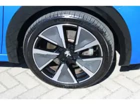 Peugeot e-208 thumbnail 13