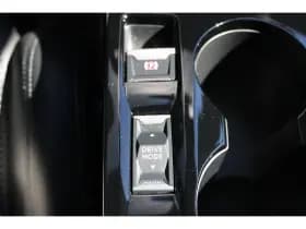 Peugeot e-208 thumbnail 32