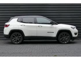 Jeep Compass thumbnail 3
