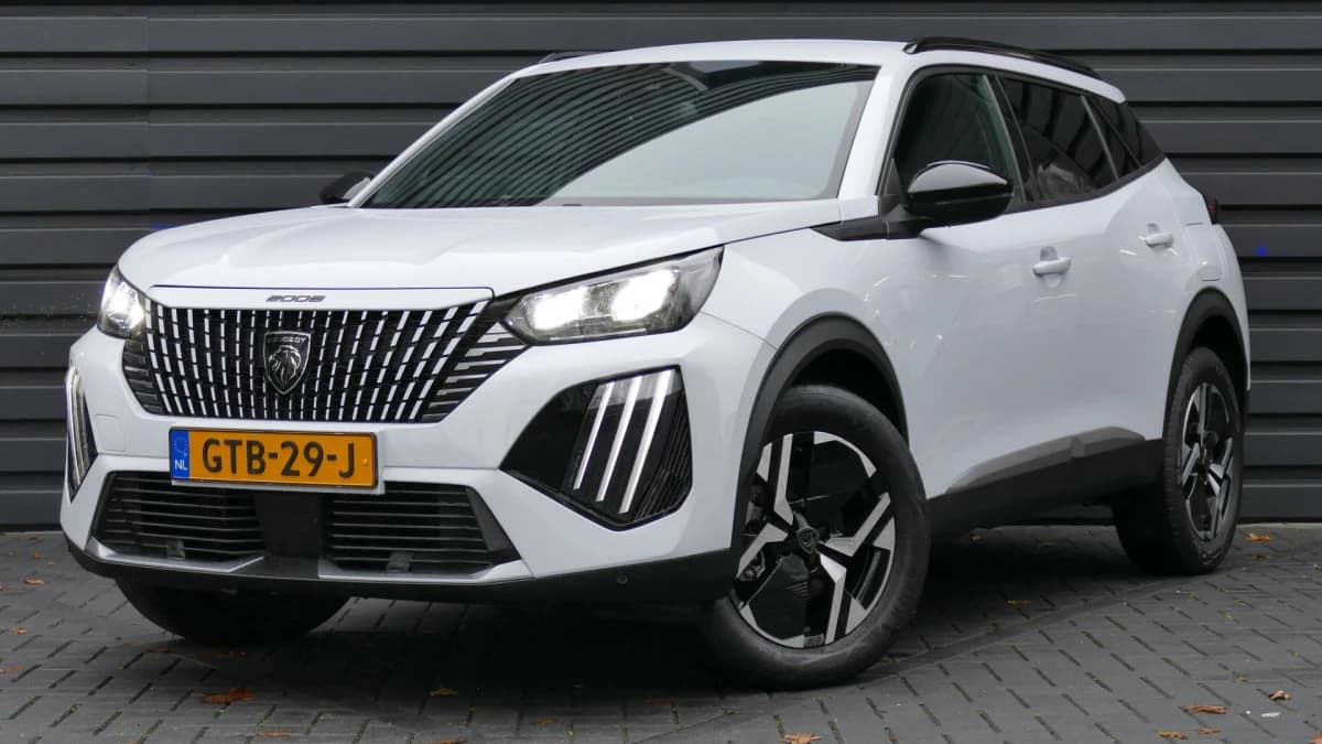 Peugeot 2008 — foto 1